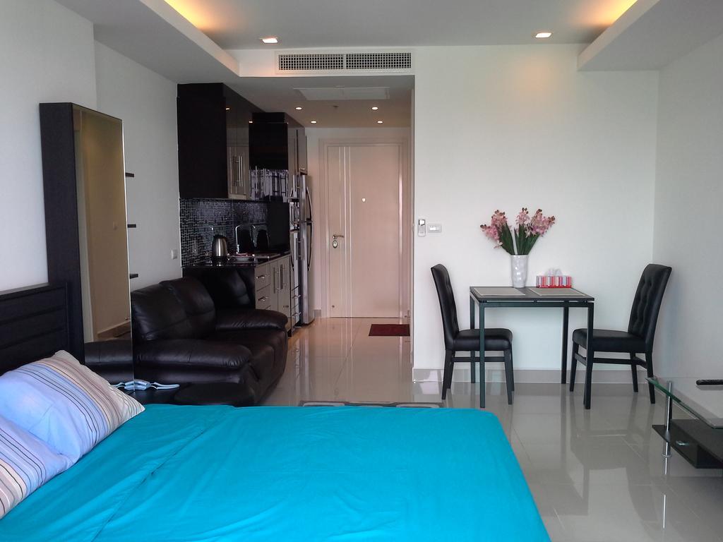 Cosy Beach View Apartments Pattaya Exterior photo
