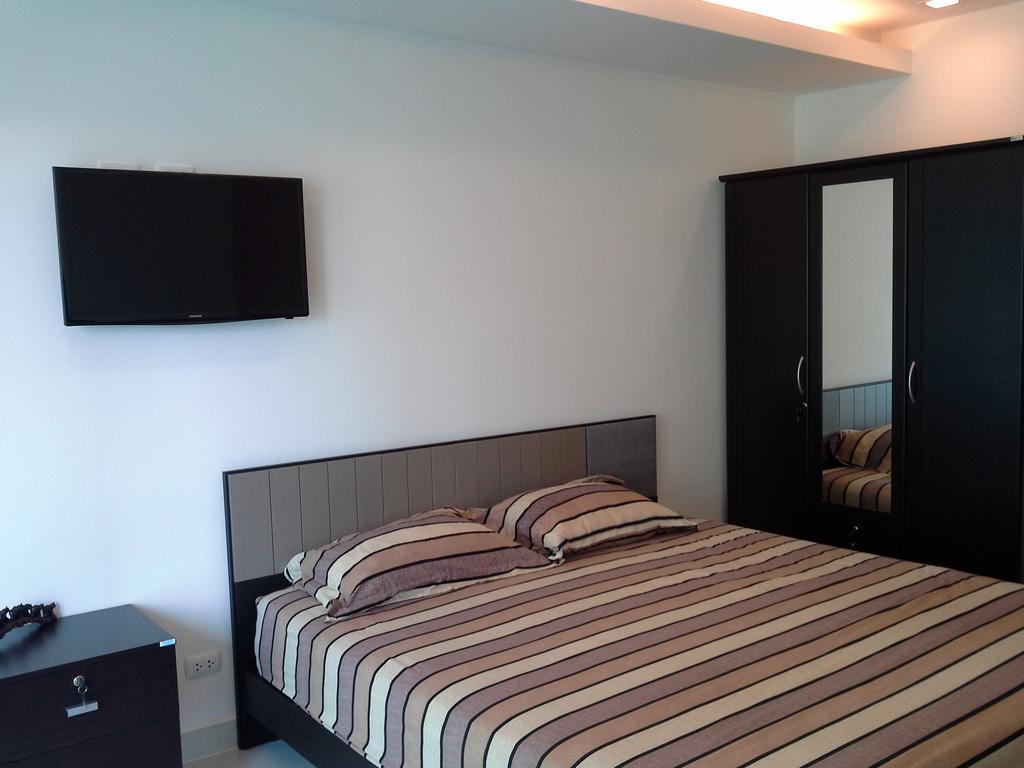 Cosy Beach View Apartments Pattaya Exterior photo