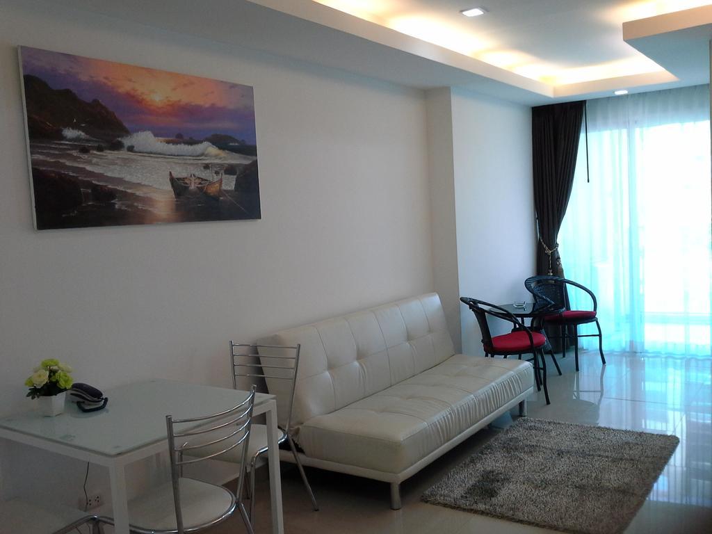 Cosy Beach View Apartments Pattaya Exterior photo